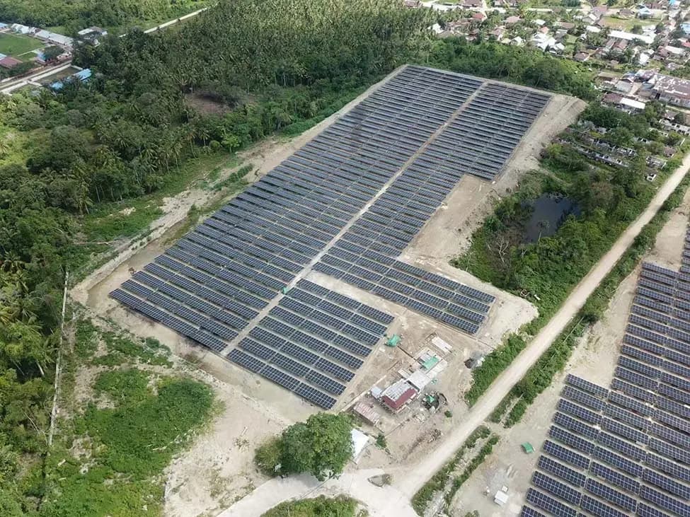 Indonésie — Centrale au sol de 10 MW